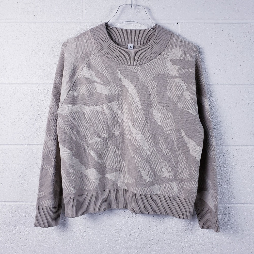 Athleta Cream Jacquard Textured Crew Sweater Size Small Merino‎ Wool Neutral Tan